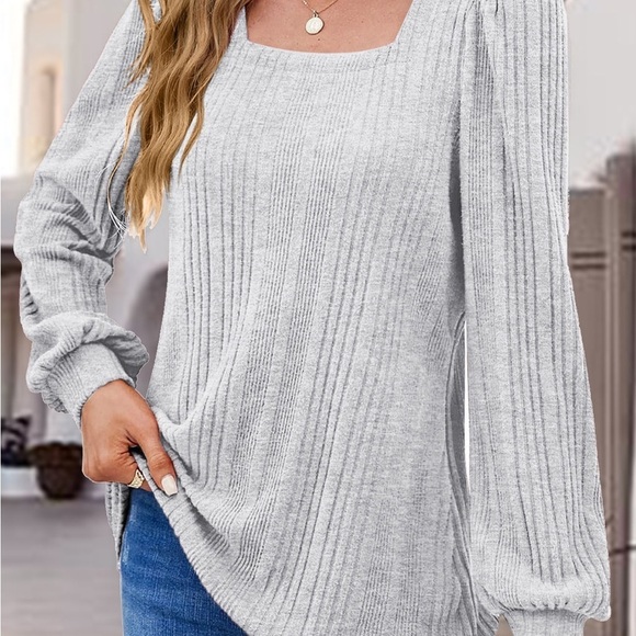 Chic Square Neck Long Sleeve Top - Picture 2 of 4